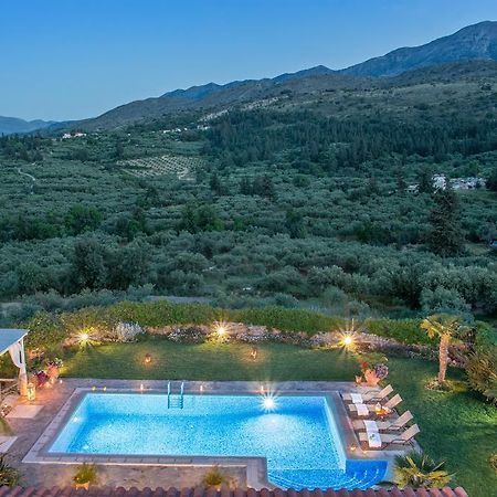 Villa Kalithea Pemonia Exterior photo